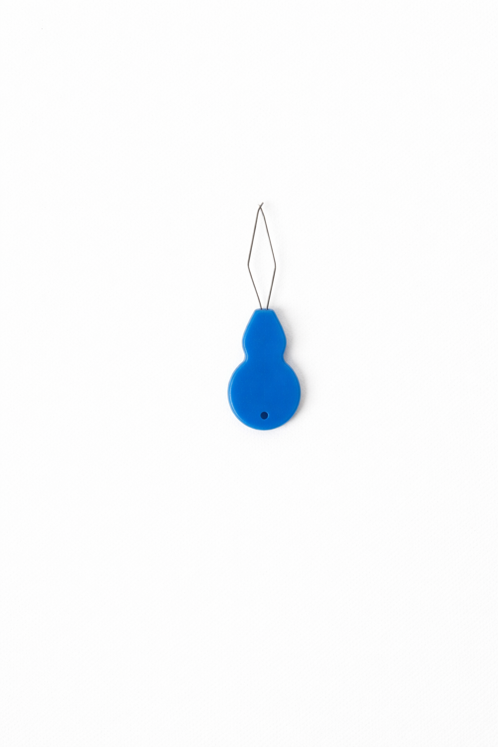 Enfile aiguille en plastique - 5cm